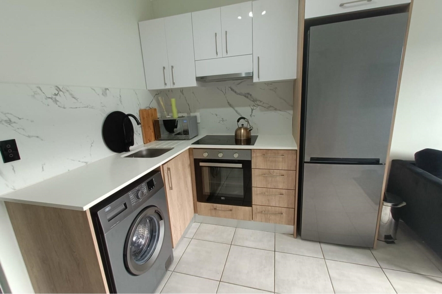1 Bedroom Property for Sale in Table View Western Cape